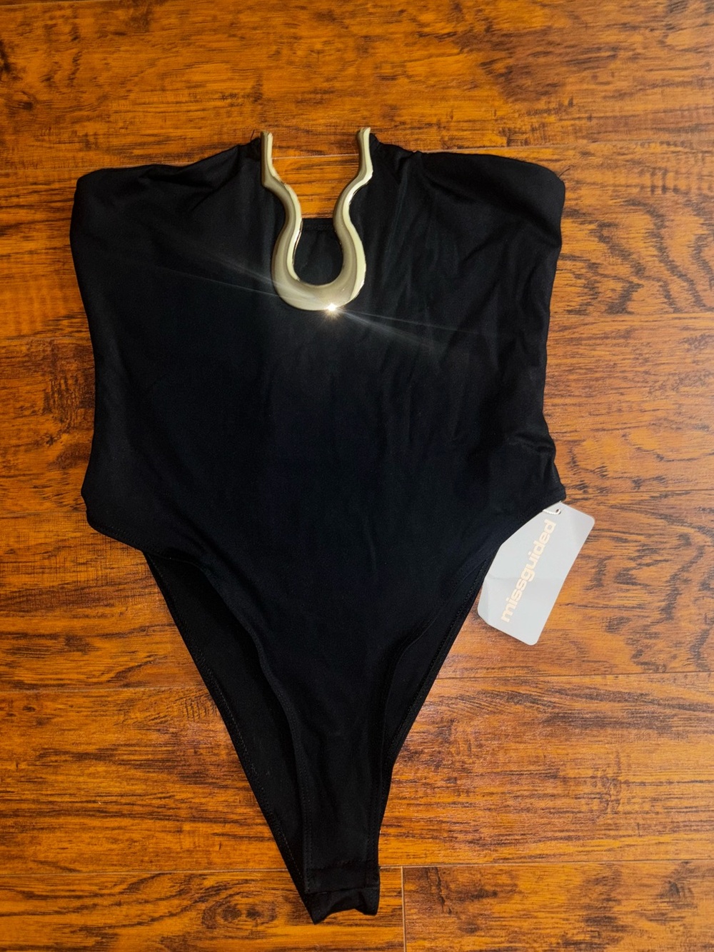 Missguided NWT Body Suit Black One-Piece Gold Metallic Neck Accent Strapless